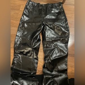 Black shiny pleather pant! Size large
